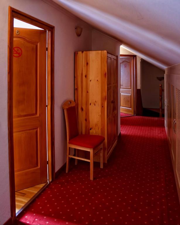 Hotel Euro Panzio Debrecen Habitación foto