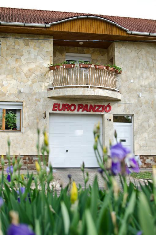 Hotel Euro Panzio Debrecen Exterior foto